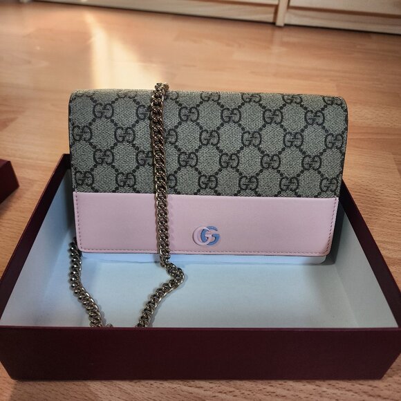 Gucci Marmont wallet on chain - Picture 1 of 7